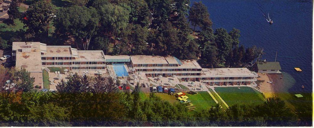 Lakefront Terrace Resort Lake George Buitenkant foto