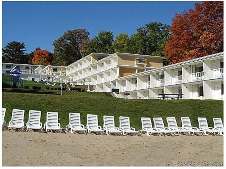 Lakefront Terrace Resort Lake George Buitenkant foto