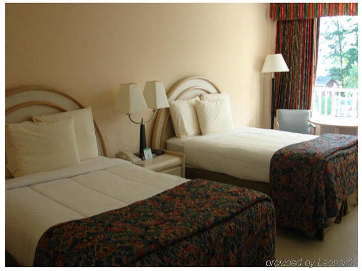 Lakefront Terrace Resort Lake George Kamer foto