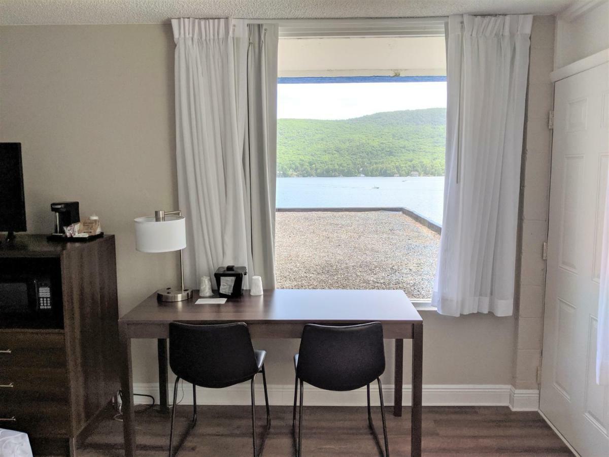Lakefront Terrace Resort Lake George Buitenkant foto