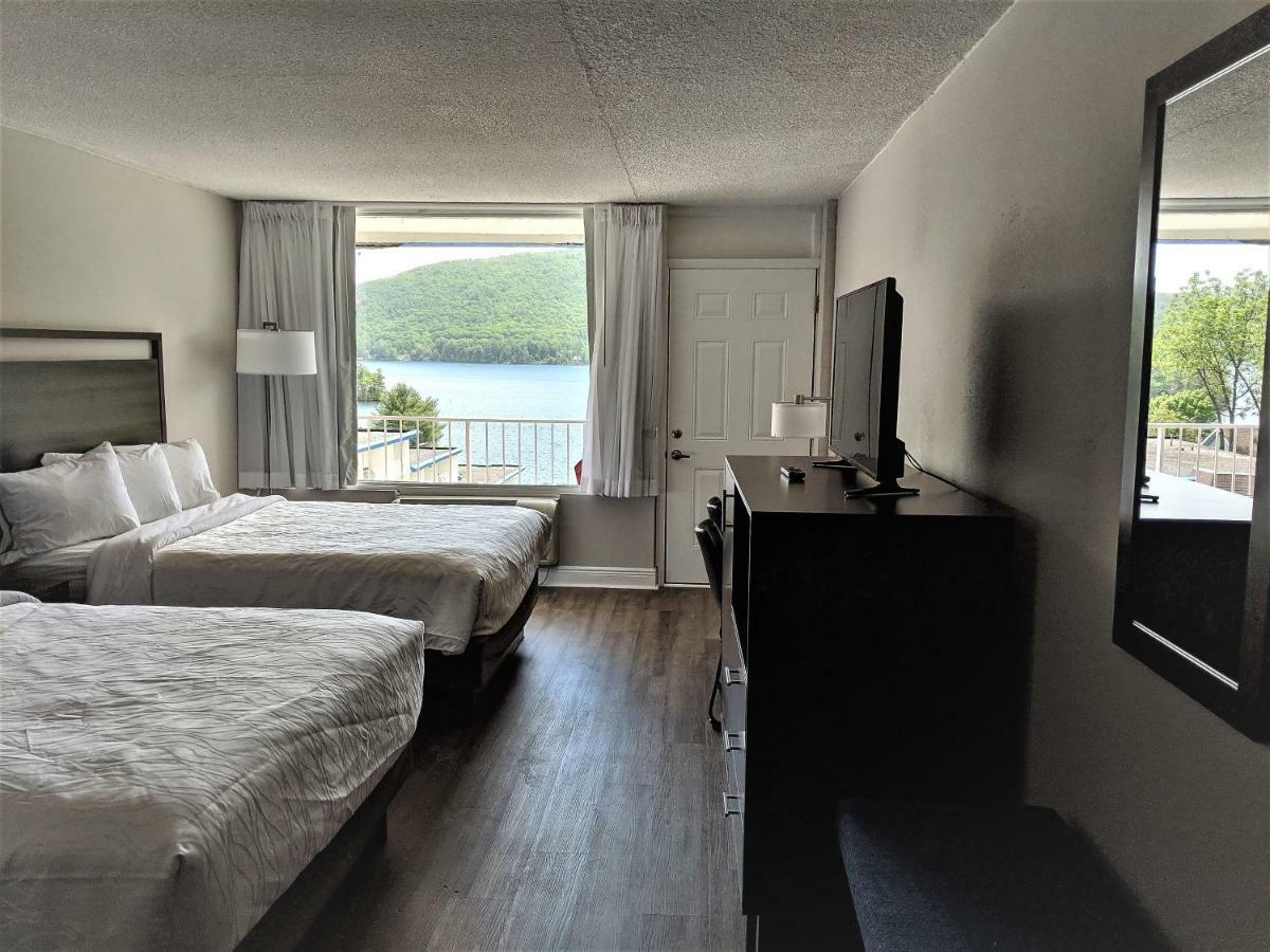 Lakefront Terrace Resort Lake George Buitenkant foto